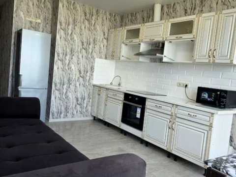 квартира за адресою Перлинна вул., 11