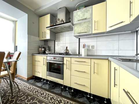 квартира за адресою смт. Велика Березовиця, Микулинецька вулиця, 44