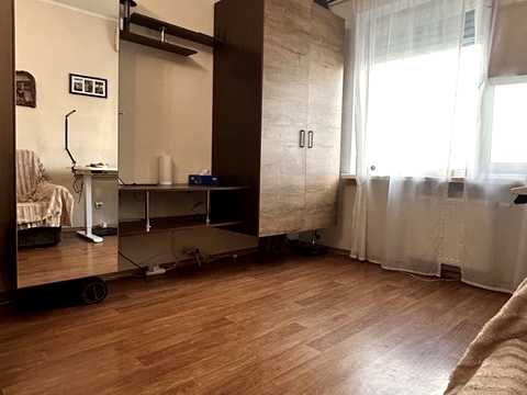 квартира за адресою Бориса Гмирі вул., 12-Б