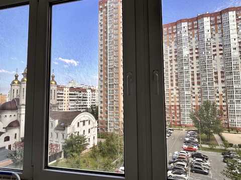 квартира за адресою Бориса Гмирі вул., 12-Б
