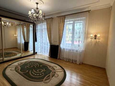 квартира за адресою Бровари, Драгоманова вул., 5