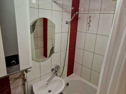 квартира за адресою Богдана Хмельницького вул., 9