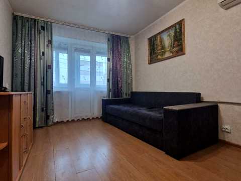 квартира за адресою Богдана Хмельницького вул., 9