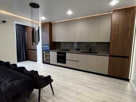 квартира за адресою с. Оліївка, Євгена Рихліка вул. (5-й Щорса), 13, корп. 1-5
