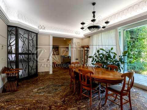 будинок за адресою вул. Авіаторів