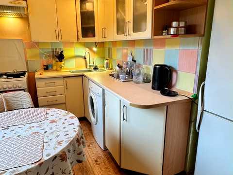 квартира за адресою Жоліо Кюрі вул., 24а