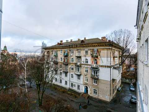 комерційна за адресою Варязький пров. (Бехтеревський), 4
