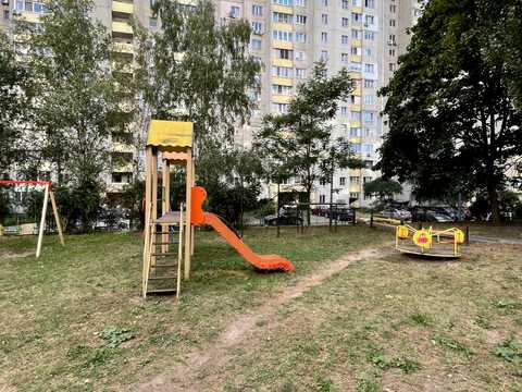 квартира за адресою Леся Курбаса просп., 4