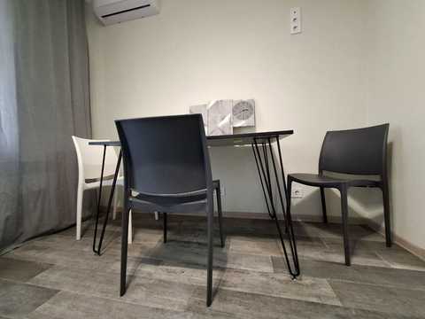 квартира за адресою Михайла Донця вул., 2-Б