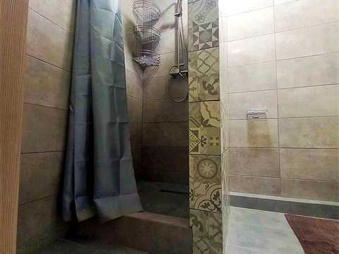 квартира за адресою Михайла Донця вул., 2-Б
