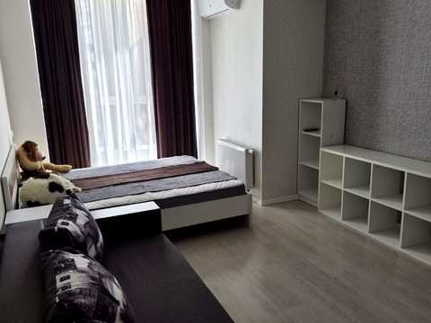 квартира по адресу Драгоманова ул., 2