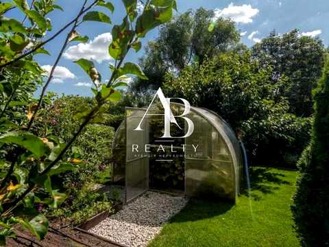 дом по адресу с. Гнедин, Дачна вул.