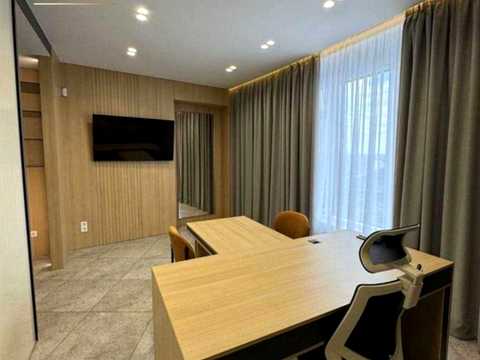 комерційна за адресою Київ, Буслівська вул., 12