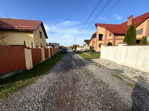 будинок за адресою с. Суховоля, Володимира Великого