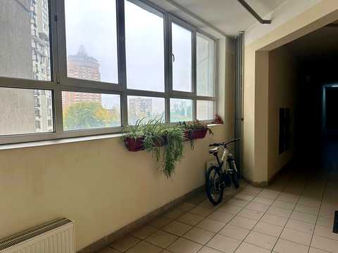 квартира за адресою Євгена Коновальця вул. (Щорса), 44-А