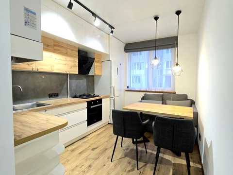 квартира за адресою Бережанська вул., 18
