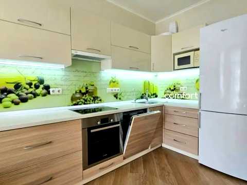 квартира за адресою Регенераторна вул., 4 к12