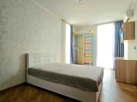 квартира за адресою Регенераторна вул., 4 к12