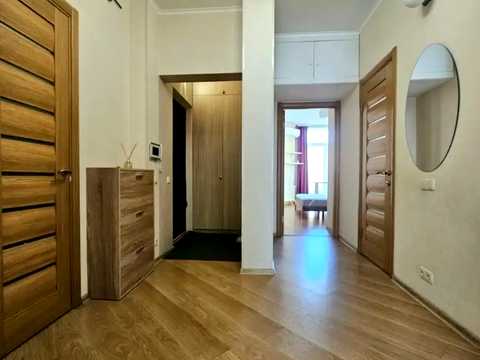 квартира за адресою Регенераторна вул., 4 к12