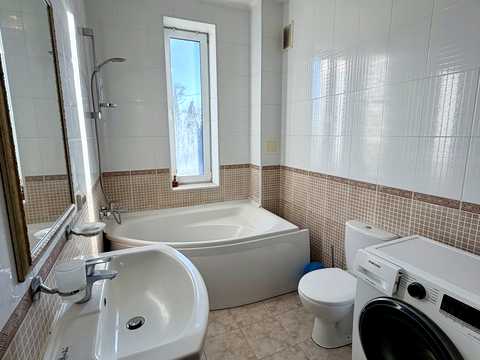 будинок за адресою Центральна, 20