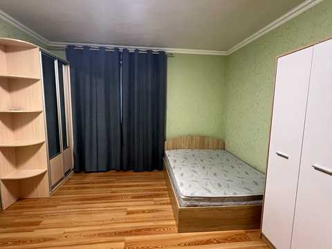 квартира за адресою Боголюбова вул., 8