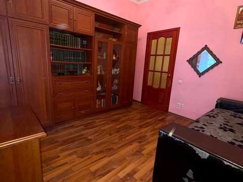 квартира за адресою Єврейська вул. (Бебеля), 9