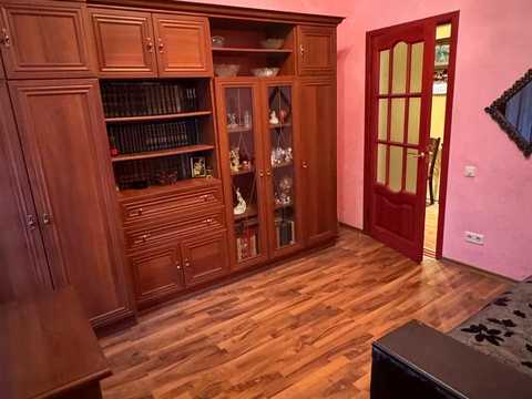 квартира за адресою Єврейська вул. (Бебеля), 9