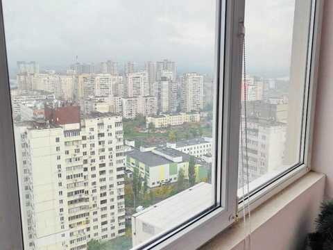 квартира по адресу Киев, Александра Мишуги ул., 12