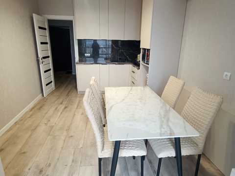 квартира за адресою Степана Бандери вул., 30-А