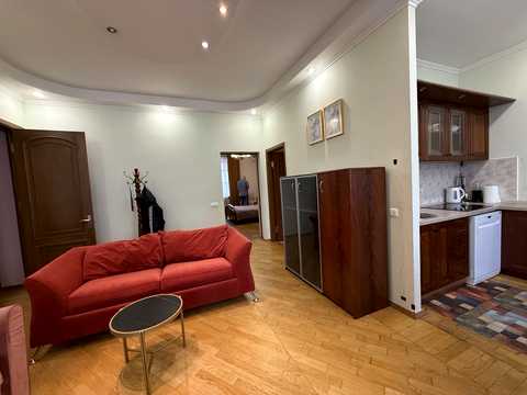 квартира за адресою Бориса Грінченка вул., 4