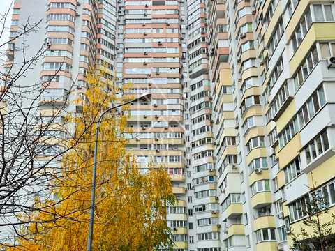 квартира за адресою Драгоманова вул., 6/1