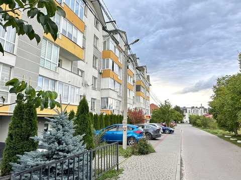 квартира за адресою Пилипа Орлика вул., 1