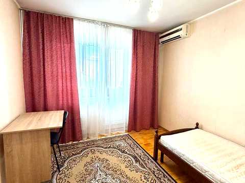 квартира за адресою Зої Гайдай вул., 12/10