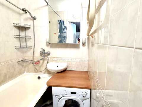 квартира за адресою Зої Гайдай вул., 12/10