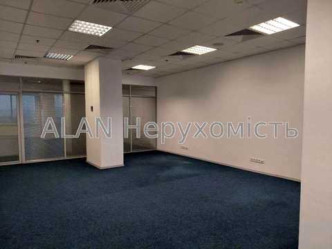 комерційна за адресою Столичне шосе, 103