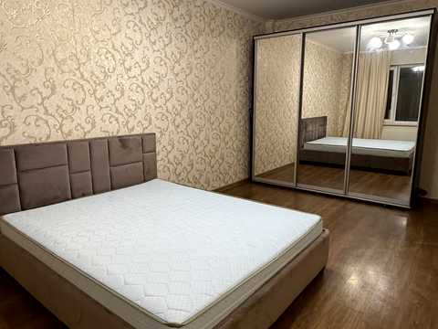 квартира за адресою Райдужний масив вул., 19/1