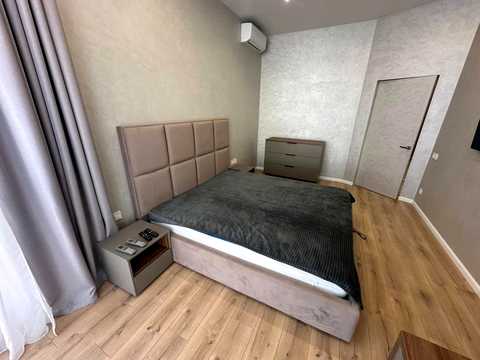 квартира за адресою Кулишівська вул. (Сергія Лазо), 30