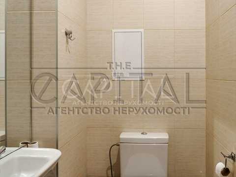 комерційна за адресою Старонаводницька вул., 6-Б