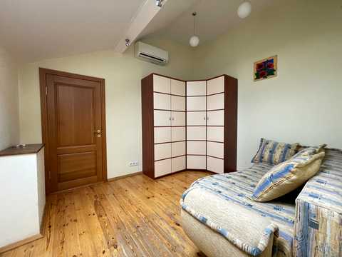 квартира за адресою Стрілецька вул., 28