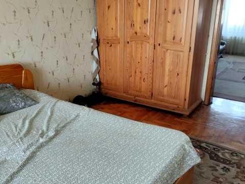 квартира за адресою Світла вул. (Будьонного), 4