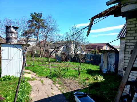 будинок за адресою Захистників України