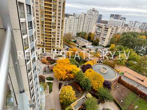 квартира за адресою Голосіївський просп. (40-річчя Жовтня), 60