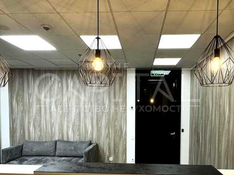 комерційна за адресою Київ, Болсуновська вул. (Сергія Струтинського), 17