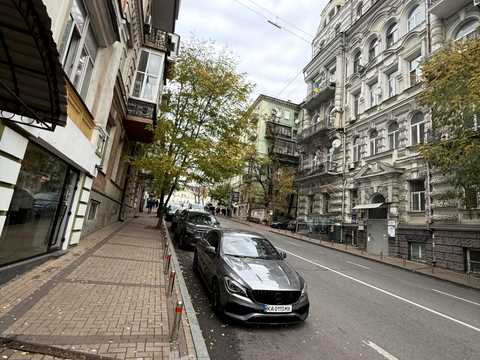 квартира за адресою Михайлівська вул., 22-А