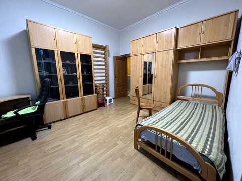 квартира по адресу Саксаганского ул., 131-А