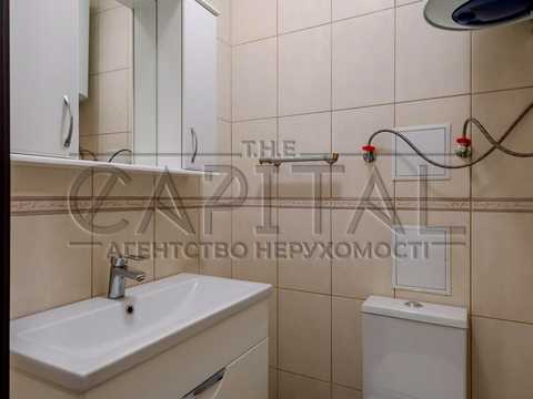 будинок за адресою с. Романків, Дніпровське шосе, 20