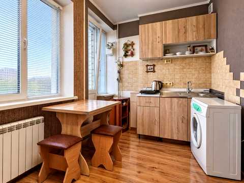 квартира за адресою Вишгородська вул., 10