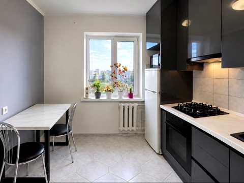 квартира за адресою Кулика і Гудачека вул. (Макарова), 6