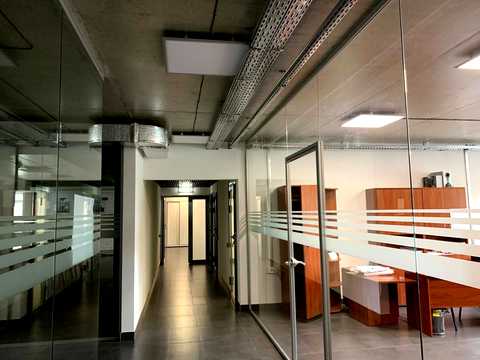 коммерческая по адресу Карла Мікльоша ул., 20