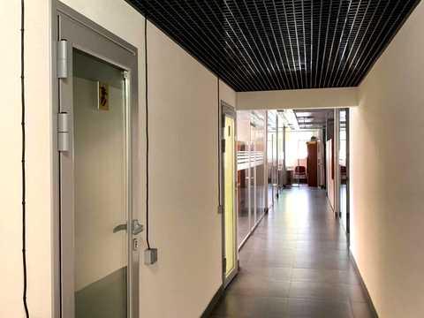 коммерческая по адресу Карла Мікльоша ул., 20